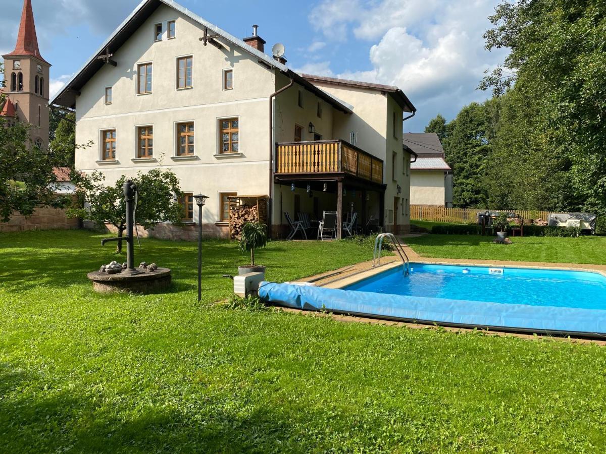 Droom B&B Cermna Bagian luar foto