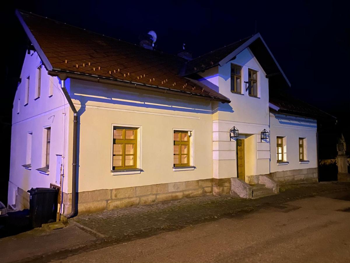 Droom B&B Cermna Bagian luar foto