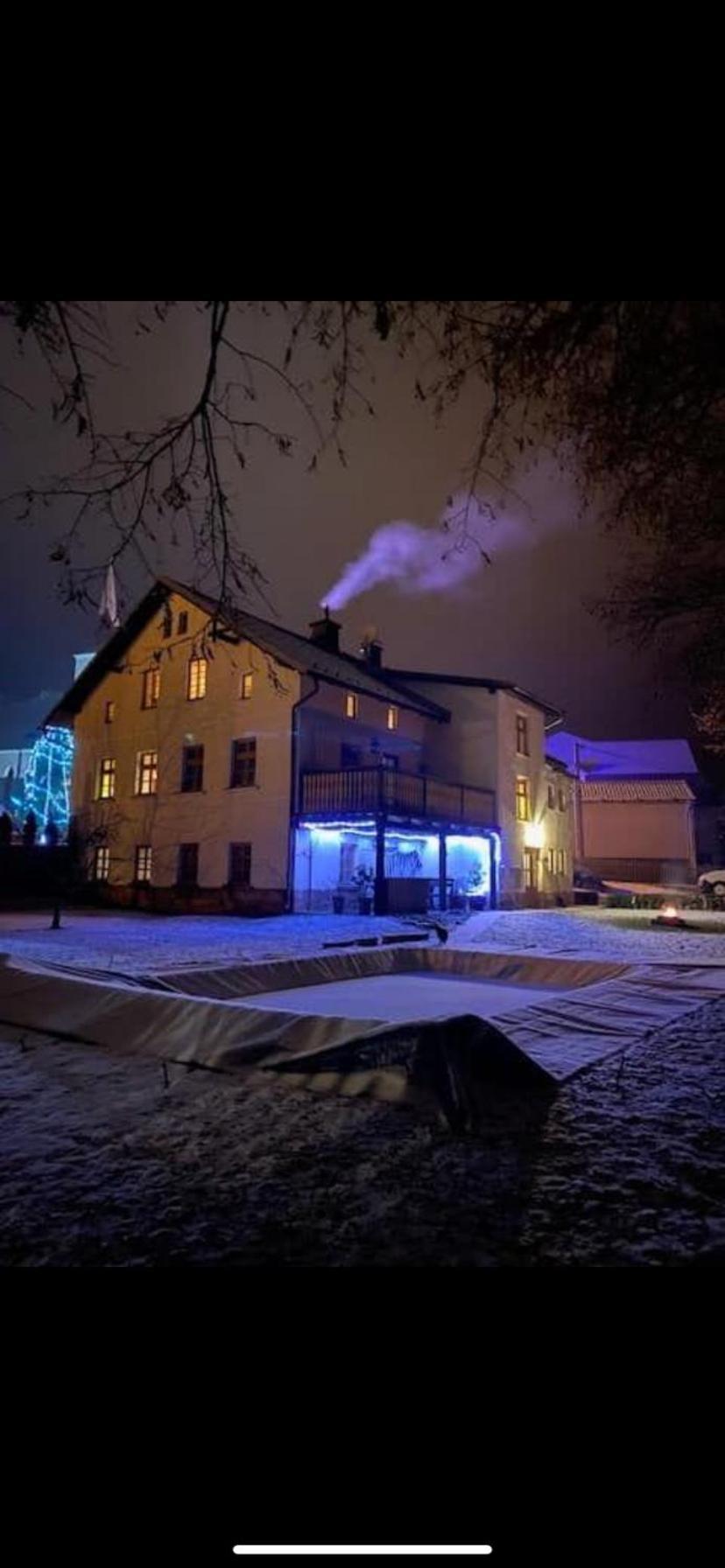 Droom B&B Cermna Bagian luar foto